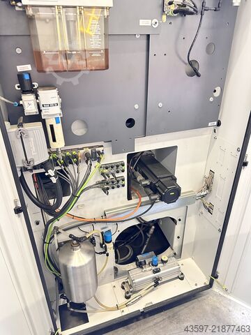 Pionowe centrum obróbcze FEHLMANN PICOMAX 95
