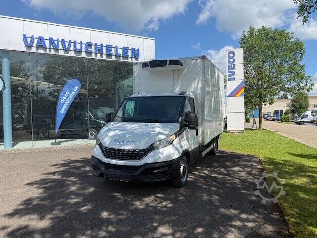 Lätt lastbil med frys- och kylutrymme Iveco Daily 35