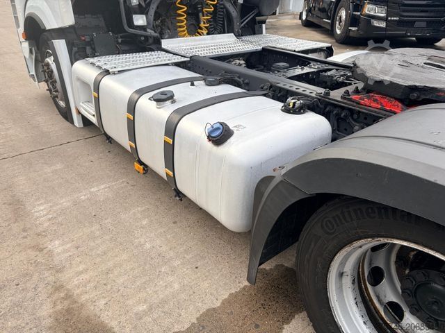 Volymdragbil MERCEDES-BENZ ACTROS 1842* RETARDER * MP 4