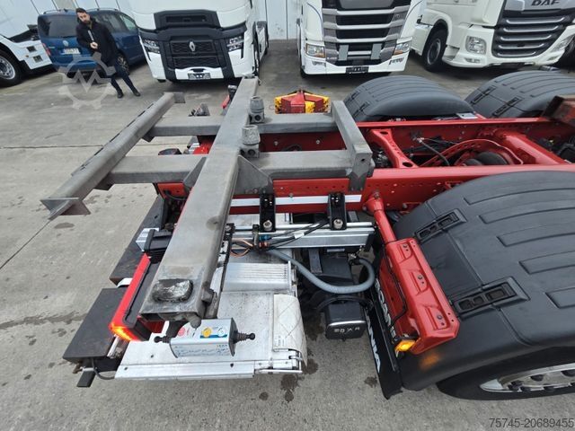 Lastbil med utbytbar kaross SCANIA R450*ACC*LENK-/LIFTACHSE*RETARDER*  VOLLLUFT