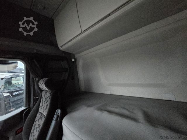 Lastbil med utbytbar kaross SCANIA R450*ACC*LENK-/LIFTACHSE*RETARDER*  VOLLLUFT