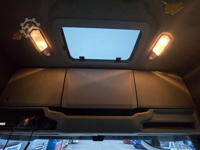 Lastbil med utbytbar kaross SCANIA R450*ACC*LENK-/LIFTACHSE*RETARDER*  VOLLLUFT