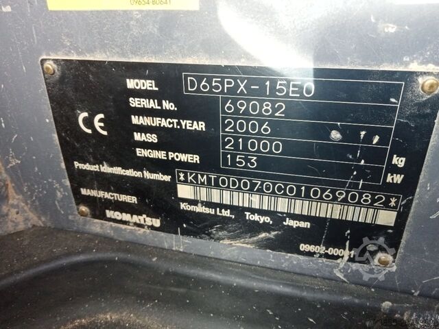 Tracked Dozer Komatsu D65PX-15