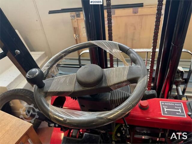 Gabelstapler CPD- 35 Counterbalance Truck