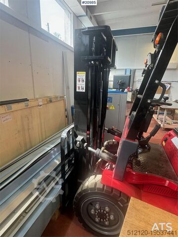 Gabelstapler CPD- 35 Counterbalance Truck