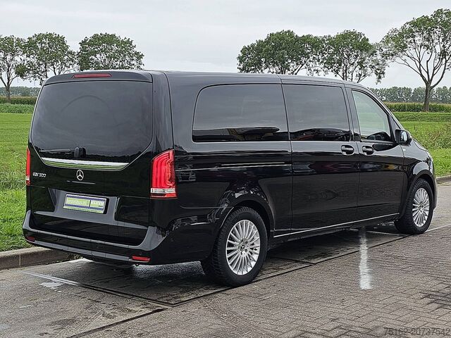 Personenvervoer MERCEDES-BENZ EQV 300 L3 XL 8-Pers Mbux