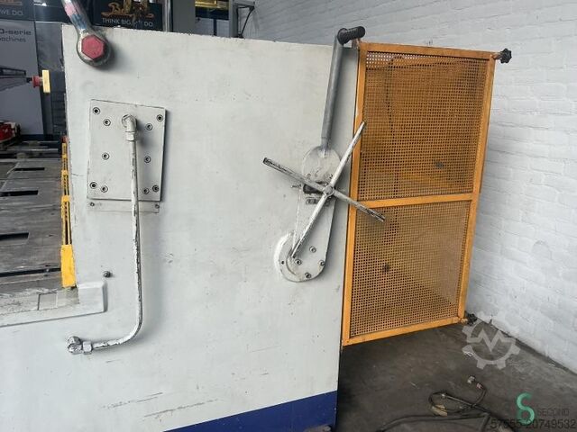 Pladesakse Baykal HGL 3108, 1995 Baykal HGL 3108