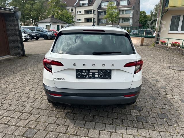 Pick-up SKODA Karoq 85kW DSG STYLE * Klimaaut. * Navi *