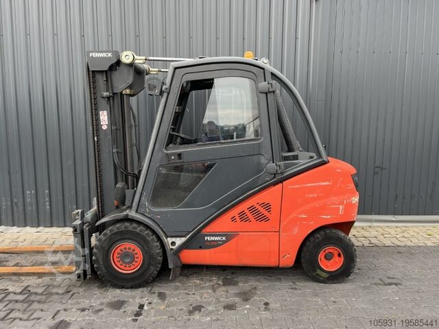Diesel vorkheftruck Linde H35D-02