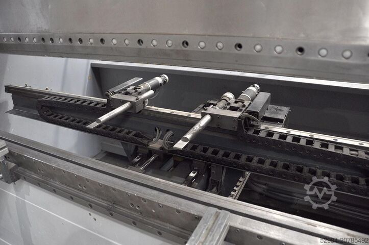 Hydraulic pressbrakes Safan CNCL-K 80 ton x 3100 mm CNC