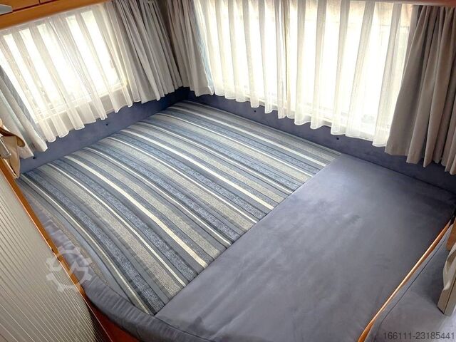 Camper semintegrato HYMER/ERIBA T 578 SL - Festbett - Sat/TV - Solar - 2 x Klima