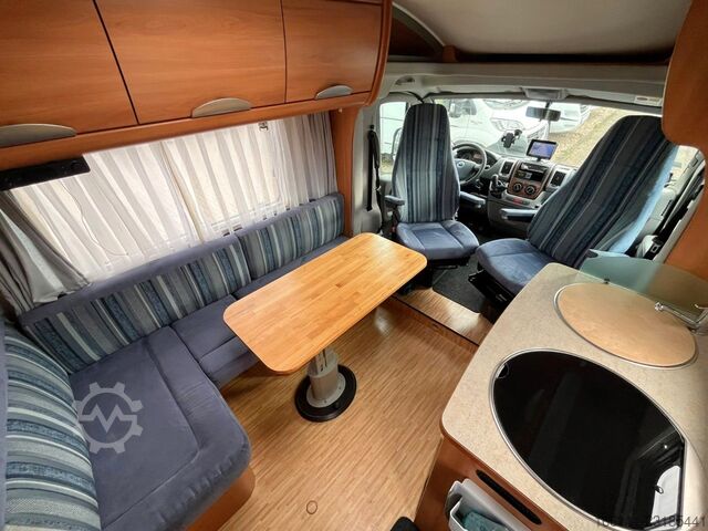 Camper semintegrato HYMER/ERIBA T 578 SL - Festbett - Sat/TV - Solar - 2 x Klima