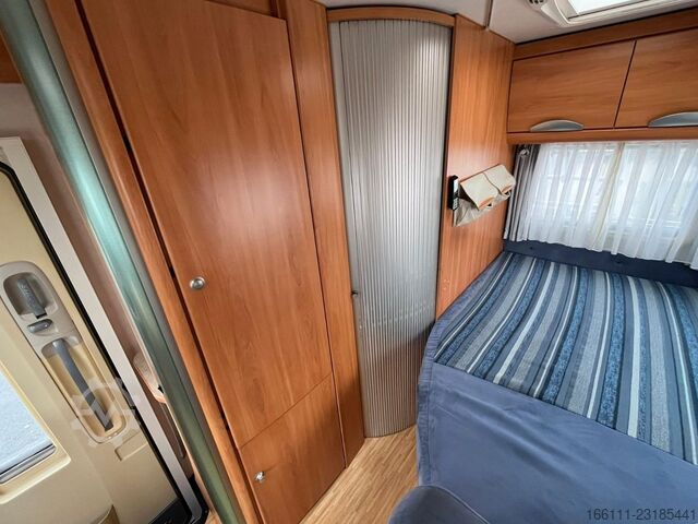Camper semintegrato HYMER/ERIBA T 578 SL - Festbett - Sat/TV - Solar - 2 x Klima