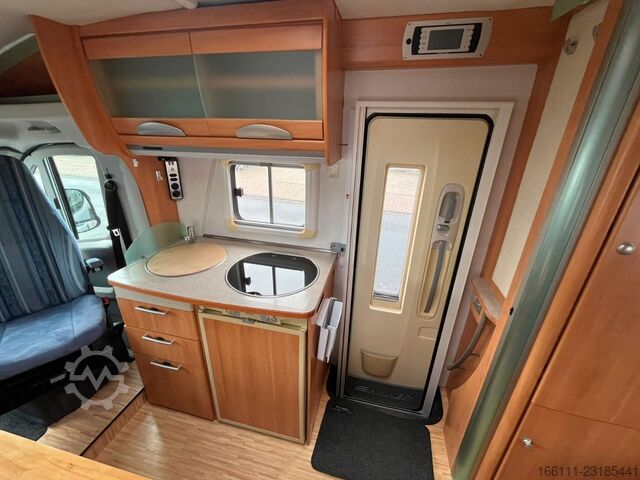 Camper semintegrato HYMER/ERIBA T 578 SL - Festbett - Sat/TV - Solar - 2 x Klima