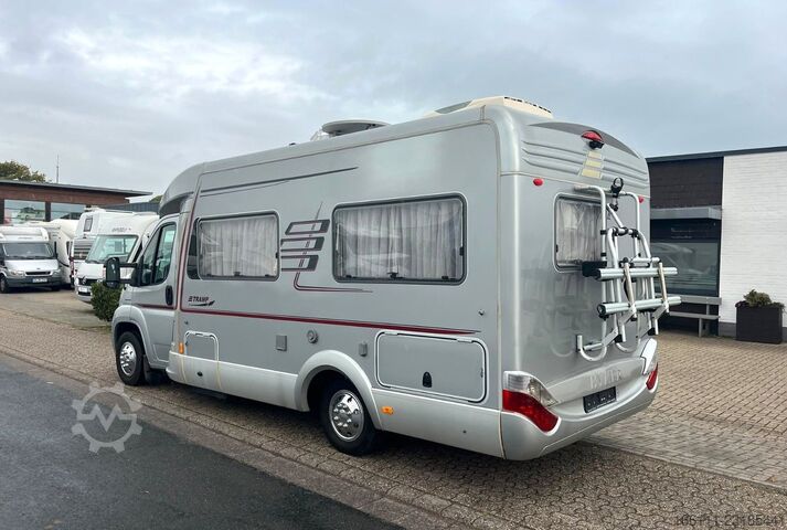 Camper semintegrato HYMER/ERIBA T 578 SL - Festbett - Sat/TV - Solar - 2 x Klima