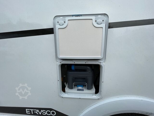 Poluintegrisani kamper ETRUSCO 7.4 SBC | Markise, Multimedia Paket,Safety Paket