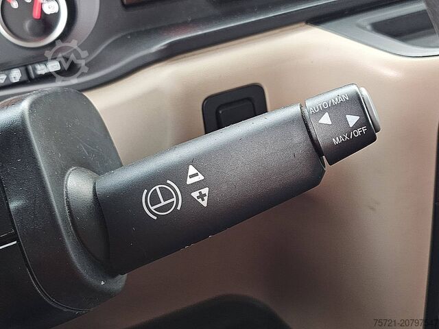 Standard-SZM M.A.N. 18.470 TGX