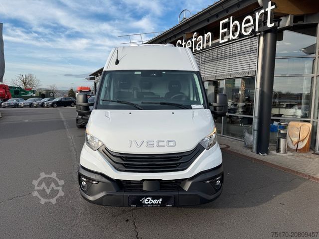 Hűtőfelépítményes furgon IVECO Daily 35S18 A8 *Standkühlung*Kamera*Automatik*