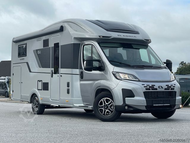 Halvintegreret autocamper ADRIA Matrix 60Y 670 SL JUBILEE *Sondermodell*