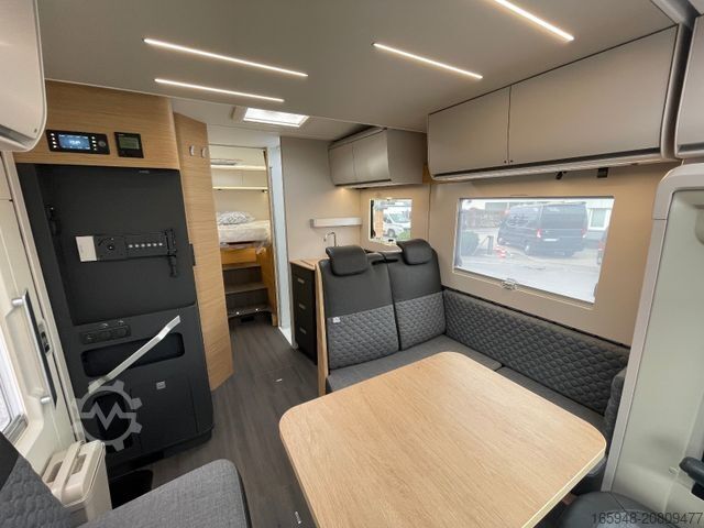 Autocaravana semi-integrada ADRIA Matrix 60Y 670 SL JUBILEE *Sondermodell*