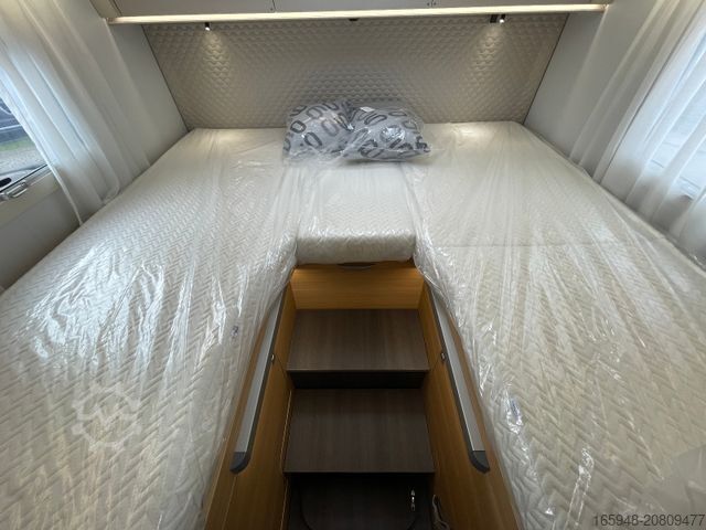 Autocaravana semi-integrada ADRIA Matrix 60Y 670 SL JUBILEE *Sondermodell*