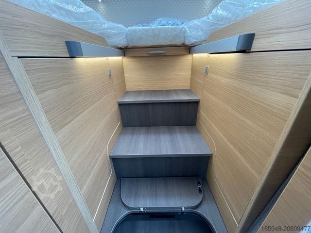 Halvintegreret autocamper ADRIA Matrix 60Y 670 SL JUBILEE *Sondermodell*