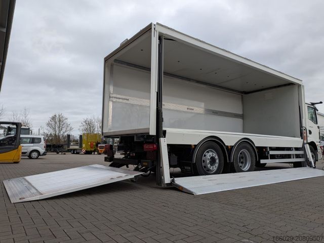 Kassevogn MAN TGM 26.320 6x2/4 Getränkefahrzeug Wingliner LBW