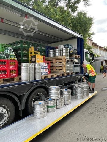 LKW mit Kofferaufbau MAN TGM 26.320 6x2/4 Getränkefahrzeug Wingliner LBW