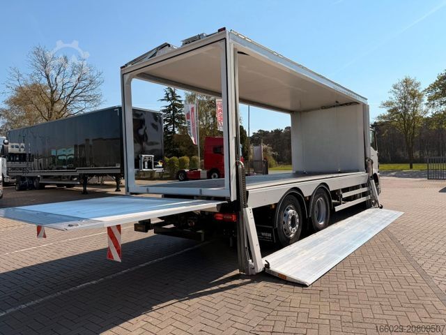 LKW mit Kofferaufbau MAN TGM 26.320 6x2/4 Getränkefahrzeug Wingliner LBW