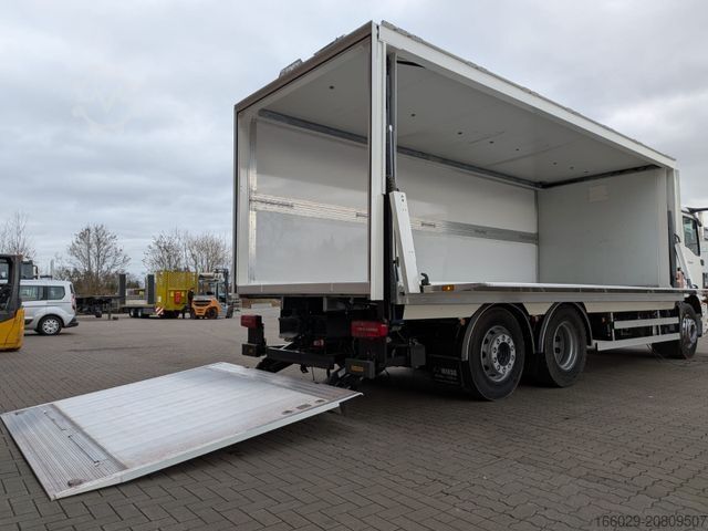 Camión caja MAN TGM 26.320 6x2/4 Getränkefahrzeug Wingliner LBW