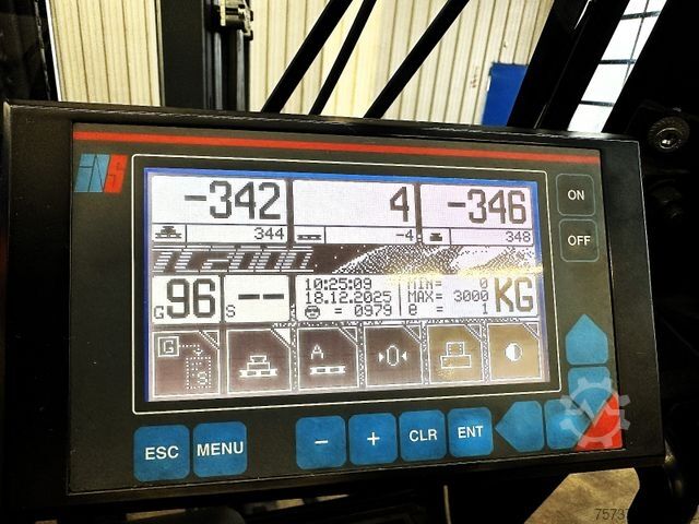 Carretilla elevadora frontal LINDE E30/02