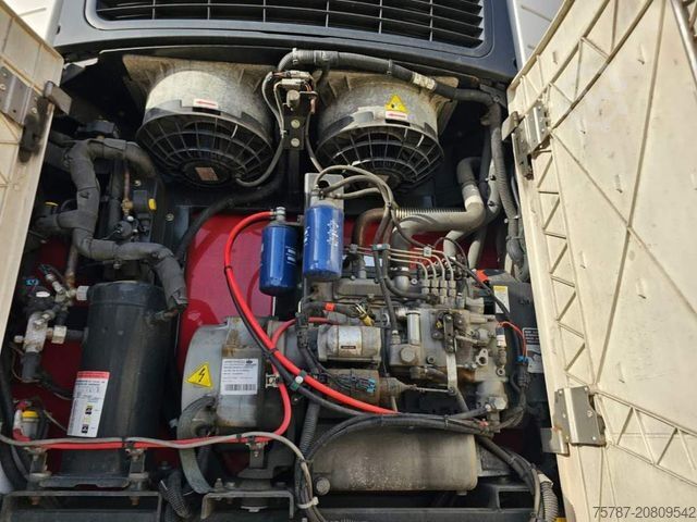 Køletrailer SCHMITZ CARGOBULL Tiefkühler City, 2. Achse drehbar, Carrier 1550