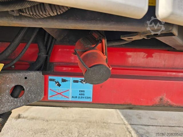 Semirremolque frigorífico SCHMITZ CARGOBULL Tiefkühler City, 2. Achse drehbar, Carrier 1550