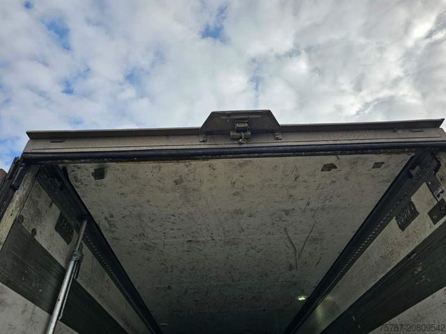 Semirremolque frigorífico SCHMITZ CARGOBULL Tiefkühler City, 2. Achse drehbar, Carrier 1550