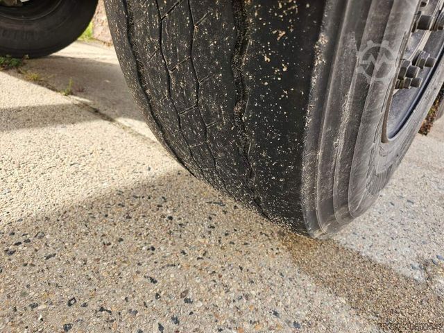 Semirremolque frigorífico SCHMITZ CARGOBULL Tiefkühler City, 2. Achse drehbar, Carrier 1550