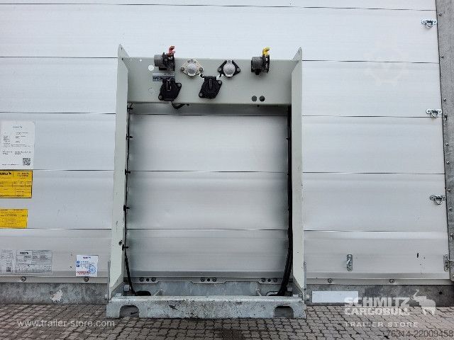 Semirimorchio con telone Schmitz Cargobull Curtainsider Standard Getränke
