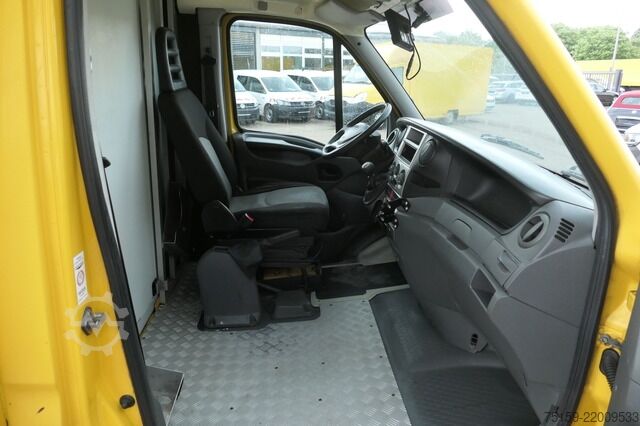 Skåpbil iveco Daily 35 S11 C30C AUTOMATIK KAMERA MAXI Regale DURCHGANG
