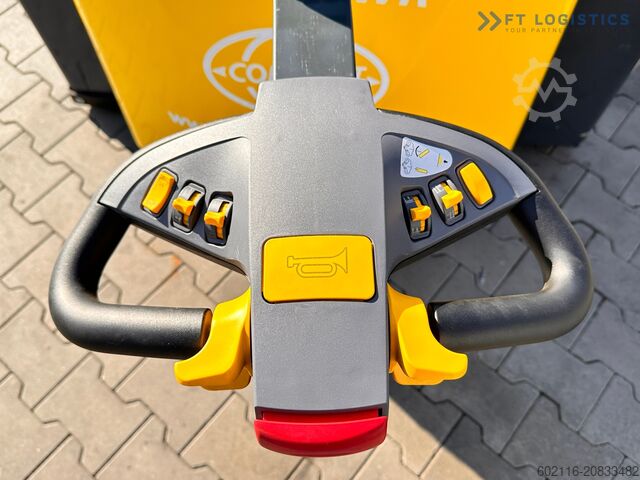 Chariot élévateur à 4 voies Combilift WR / DUPLEX / 4.5M / 2017 / ONLY 30 H