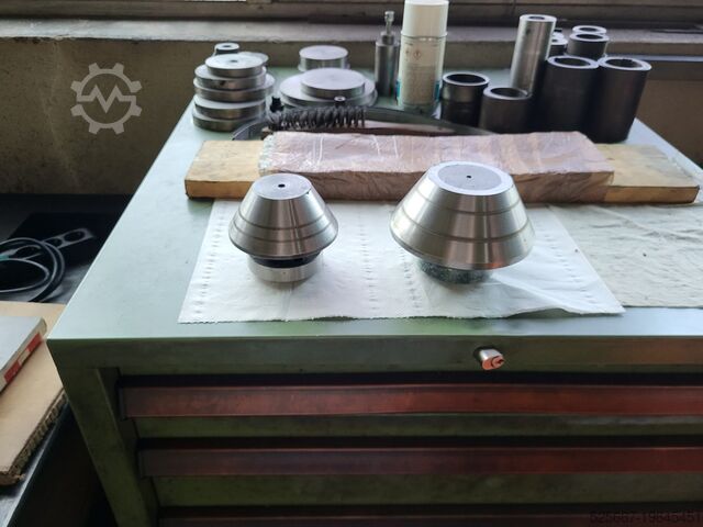 Horizontalna mašina za odvalno glodanje zupčanika WMW HECKERT ZFWVG 250x2000