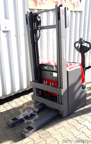 Højløftende truck med ekstra hydraulik Jungheinrich EJC 216