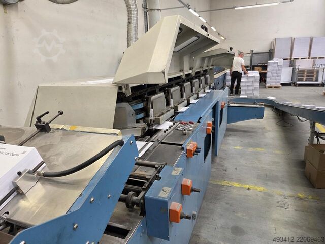 Vergaar- en lijmstraat voor V2-binding Wohlenberg Buchbindesysteme GmbH WOHLENBERG GOLF 370