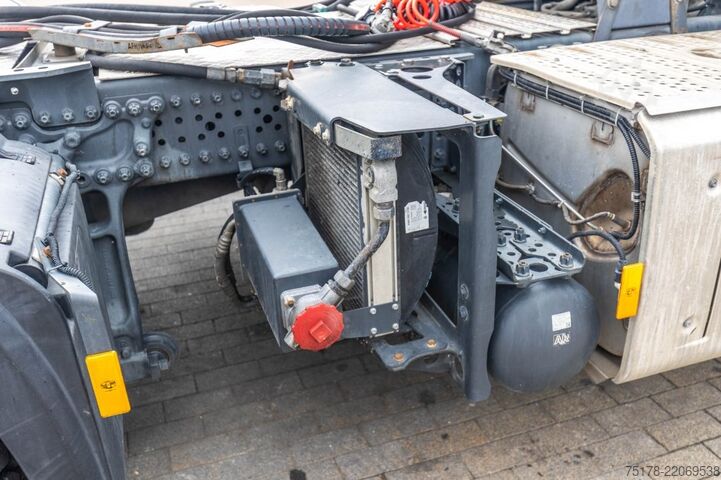 Standard-SZM MERCEDES AROCS 2553 BLS -6x4H