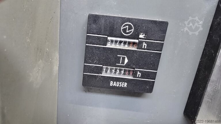 Machining Center - Universal DECKEL DMU 50