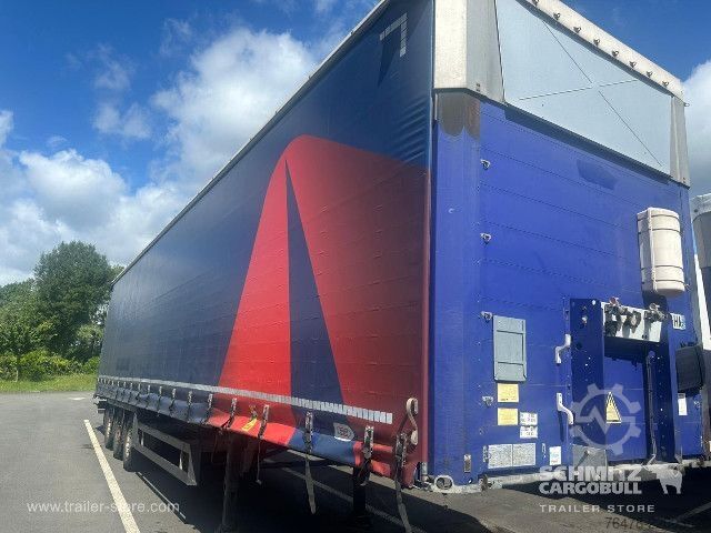 Semi-remorque bâchée Schmitz Cargobull Curtainsider Mega