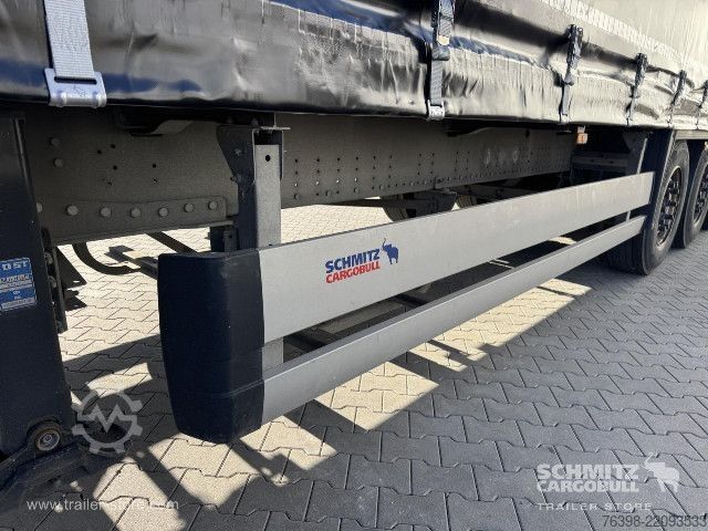 Öppen semitrailer med kapell Schmitz Cargobull Curtainsider Standard