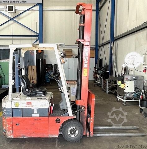 Vorkheftruck NISSAN NO1L150
