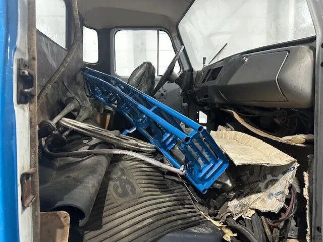 Șasiu cu cabină Scania L 86 TORPEDO