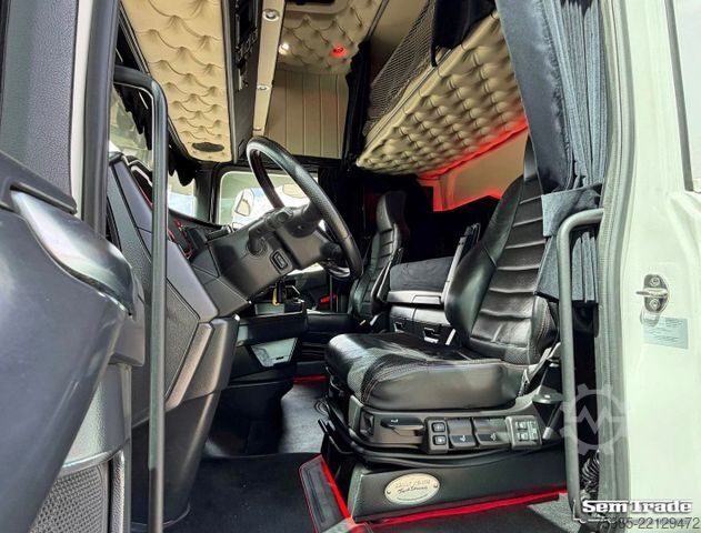 Τυπική μονάδα τράκτορα SCANIA S730 V8 NGS KING FULL OPTIONS SPECIAL INTERIOR S