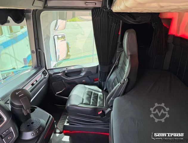 Τυπική μονάδα τράκτορα SCANIA S730 V8 NGS KING FULL OPTIONS SPECIAL INTERIOR S