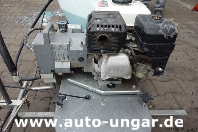 Bouwmachine Titan Promark 690 Graco LineLazer Airless Road